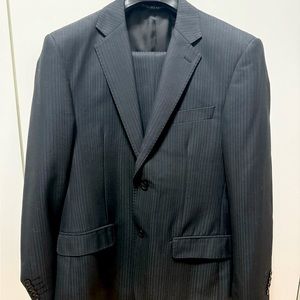 Giorgio Armani Collezioni Mens Suit (2 Piece) Size L (50 Italian)